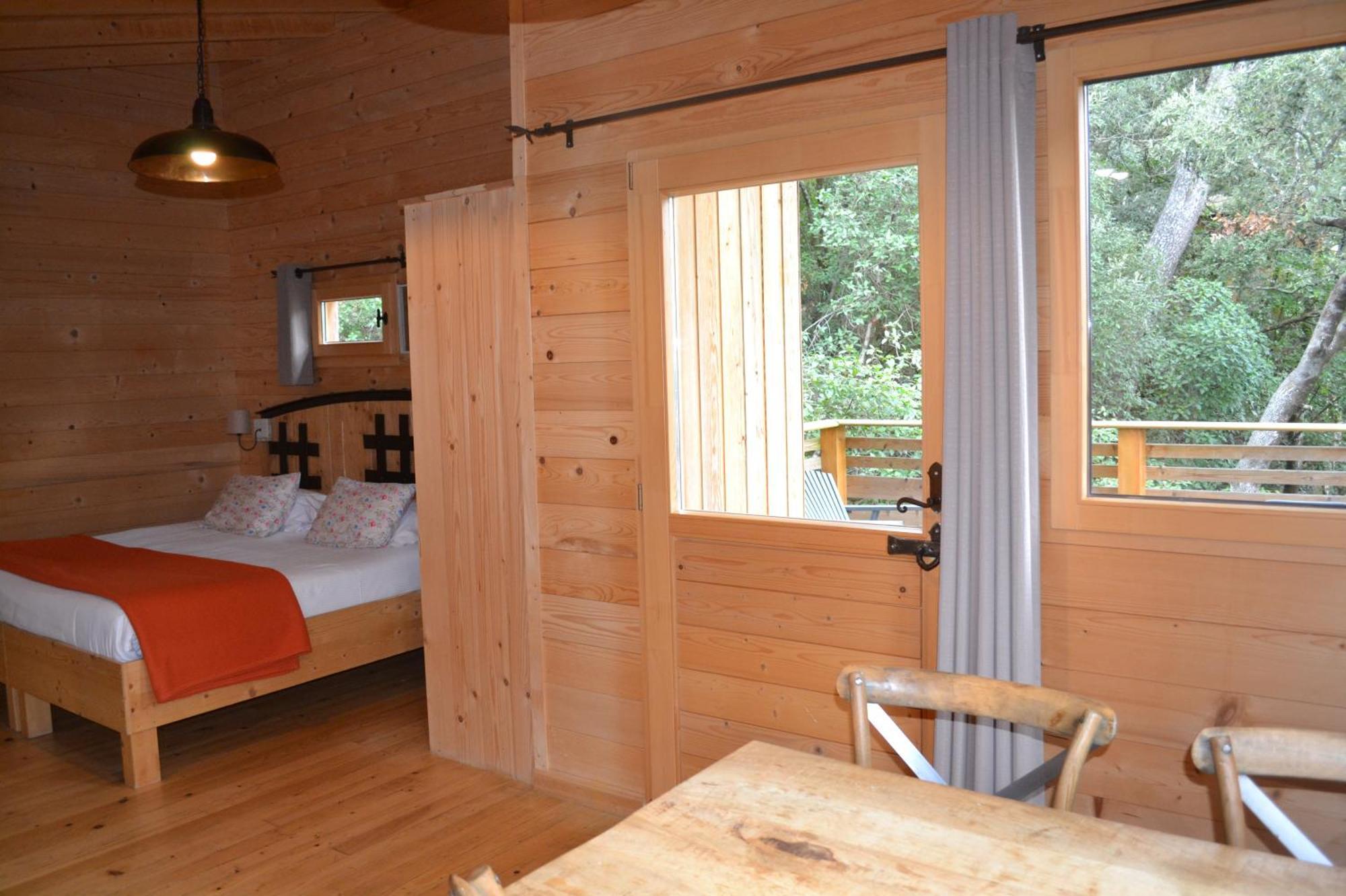 Les Cabanes Dans Les Bois Logis Hotel Villedubert Dış mekan fotoğraf