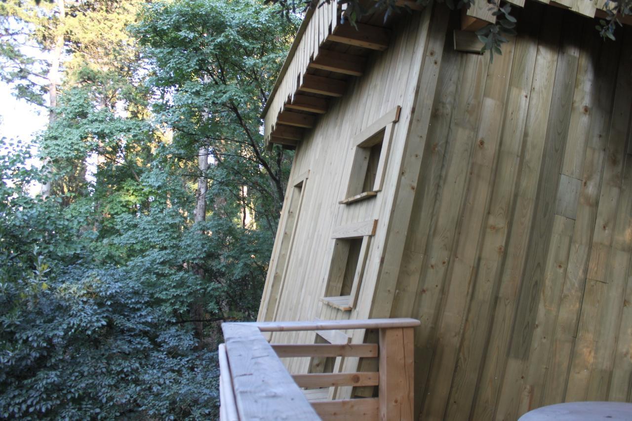 Les Cabanes Dans Les Bois Logis Hotel Villedubert Dış mekan fotoğraf