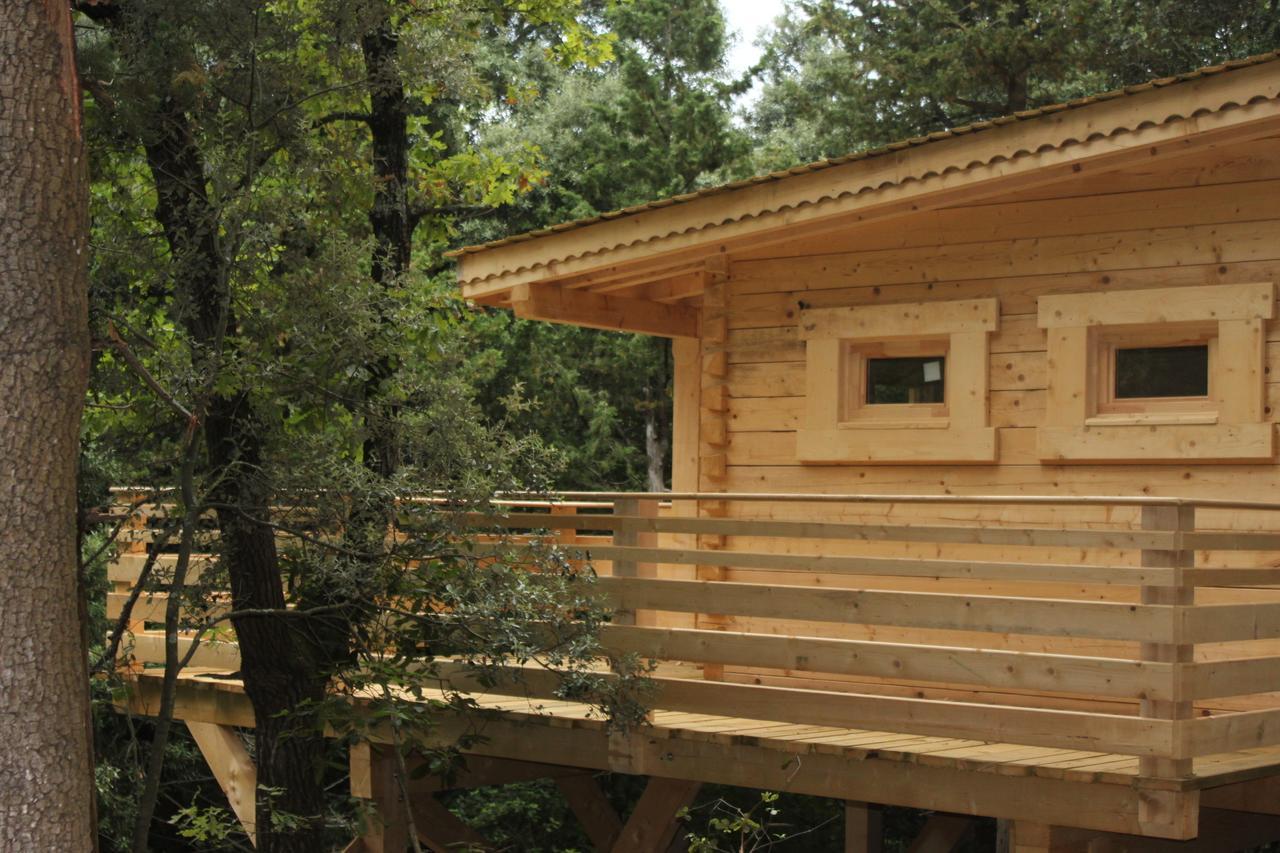 Les Cabanes Dans Les Bois Logis Hotel Villedubert Dış mekan fotoğraf