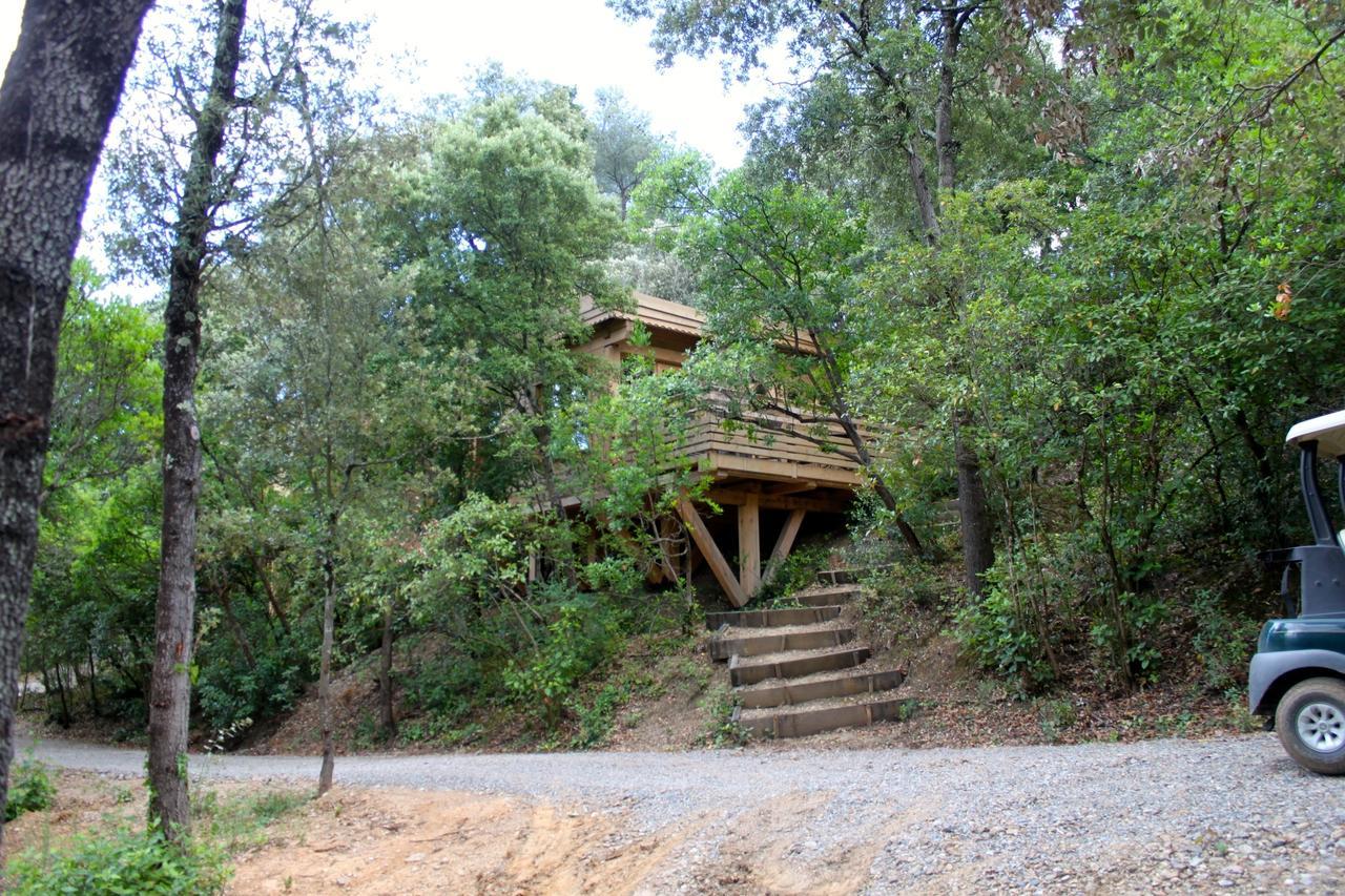 Les Cabanes Dans Les Bois Logis Hotel Villedubert Dış mekan fotoğraf